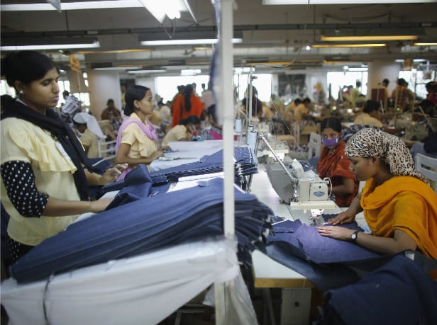 Bangladesh: Behemoth Garment Industry Weathers the Storm